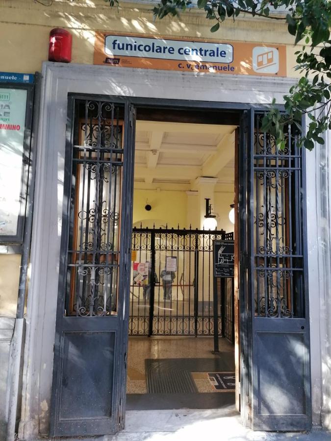 Casa Tolentino Al Centro Di Napoli Villa Eksteriør billede