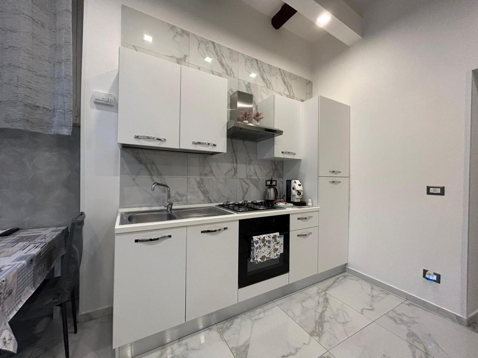Casa Tolentino Al Centro Di Napoli Villa Eksteriør billede
